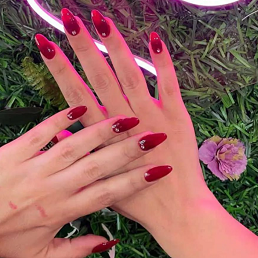 Seda Demir Beauty, Seda Demir, Tüm Vücut Lazer, 6 Bölge Lazer, 1 Bölge Lazer, Komple Ağda, Pop Lifting, Microblading, Kaş Kontürü, Kaş Gölgelendirme, Dudak Renklendirme, Dipliner, Kaş Silme, Saç Mezoterapisi, Porselen Makyaj, İpek Kirpik, Kirpik Lifting, Kaş Alımı, Jel Güçlendirme ve Kalıcı Oje, Protez Tırnak, Medikal Manikür, Medikal Pedikür, Manikür, Pedikür, Batık Tırnak Tedavisi